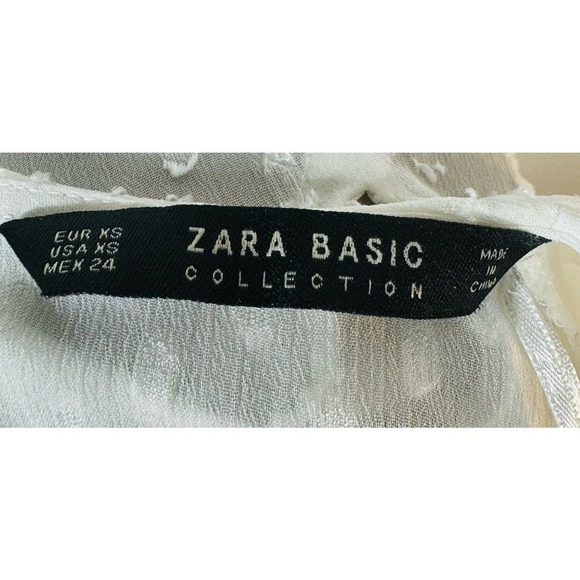 Zara XS plumetis sotted blouse longl sleeved with button cuff details - Picture 8 of 10